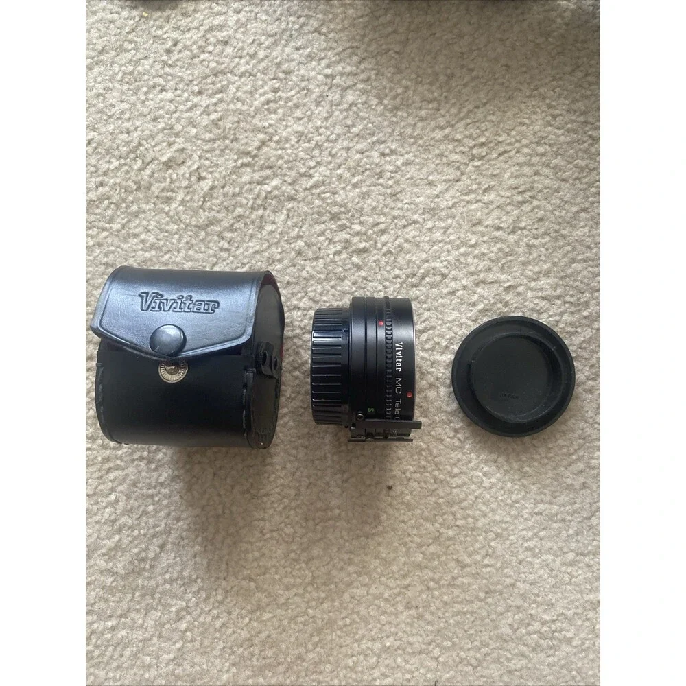 Minolta Maxxum 7000AF 35mm SLR Film Camera Bundle Untested, for Parts Only